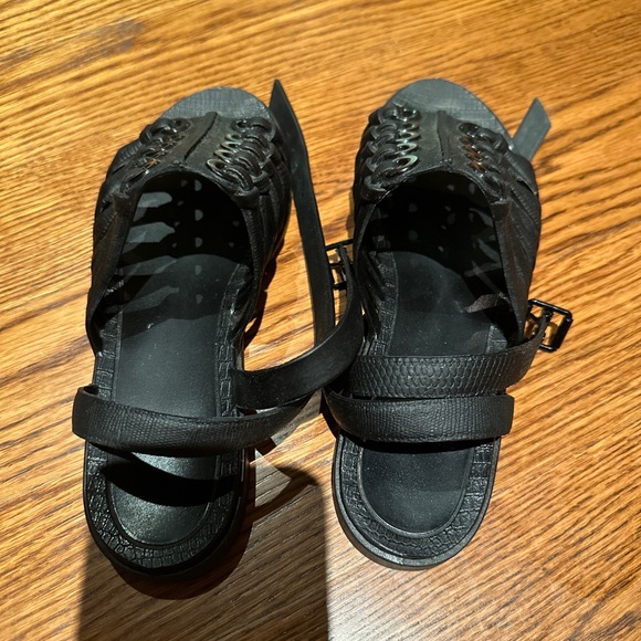 Givenchy Gladiator Rubber sandals Black 36 - Picture 4 of 4